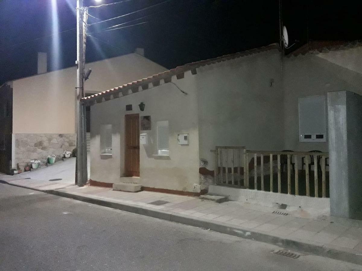 Villa Casa Sillada Muelas del Pan Esterno foto